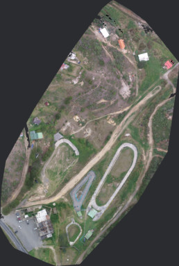 plano topografico con curvas de nivel y poligonal utilizando drone