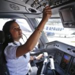 mujer más joven piloto latinoamerica